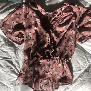 Women’s medium short sleeve blouse.